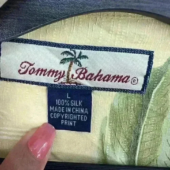 Tommy Bahama floral Hawaiian mens shirt sz L MC2 - Picture 7 of 9